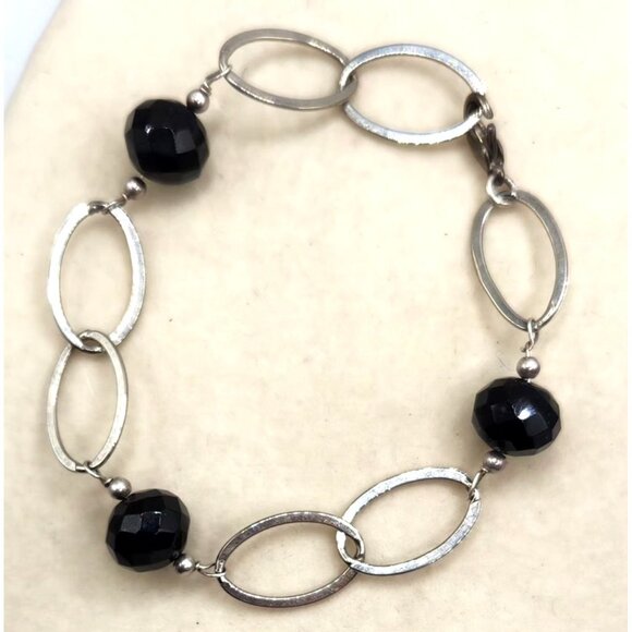 Silver Tone Oval Link Bracelet With Faceted Glass Beads - Picture 1 of 2